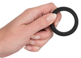 Černý erekční kroužek 3,8 cm